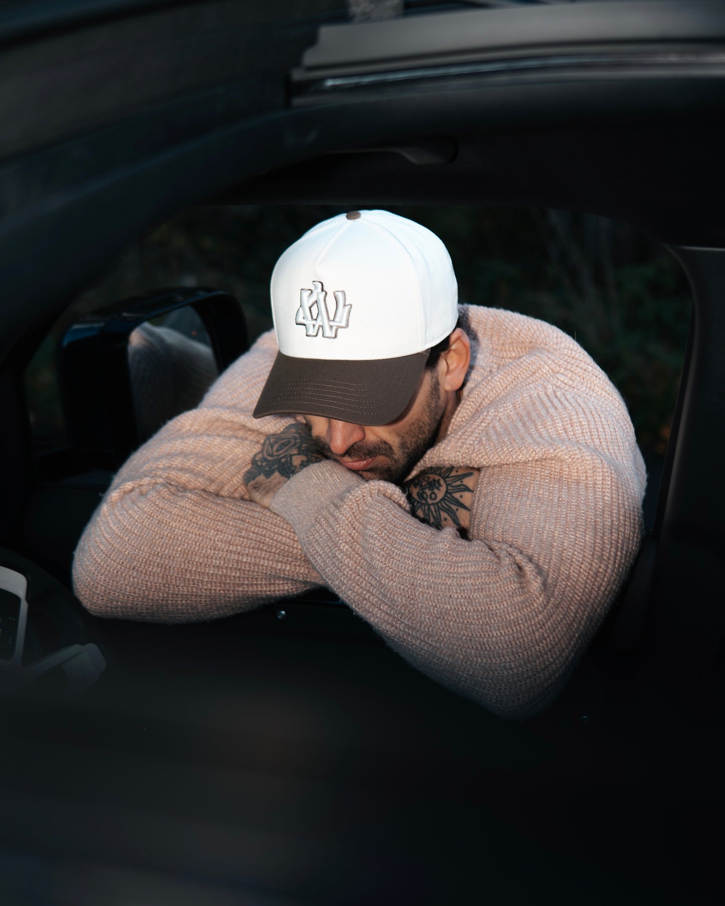 Walnut/Natural Cap (Pre-order)